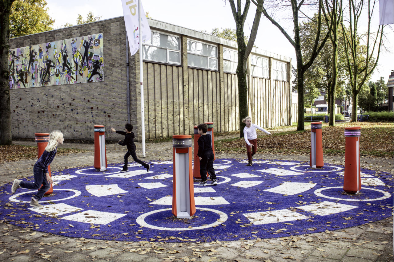 Speeltuin Boswinkel - the Netherlands | Yalp Memo Interactive play pillars